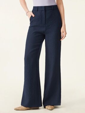 NWT OGL European Linen Mid Rise Flared Pant with Pockets in Navy